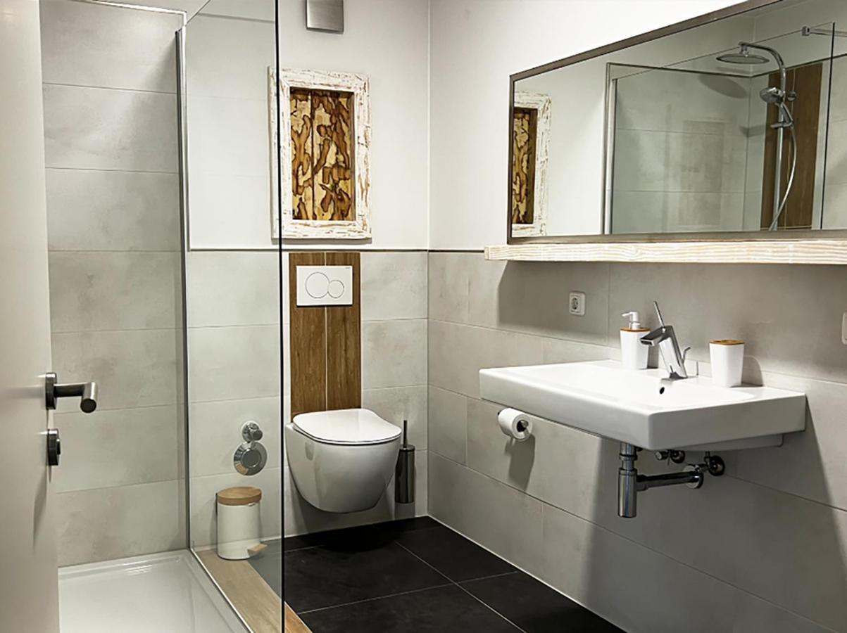 Mg-Quartier Hostel Мьонхенгладбах Екстериор снимка
