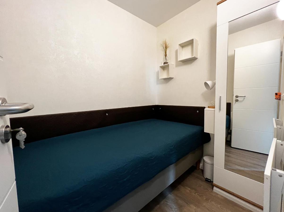 Mg-Quartier Hostel Мьонхенгладбах Екстериор снимка