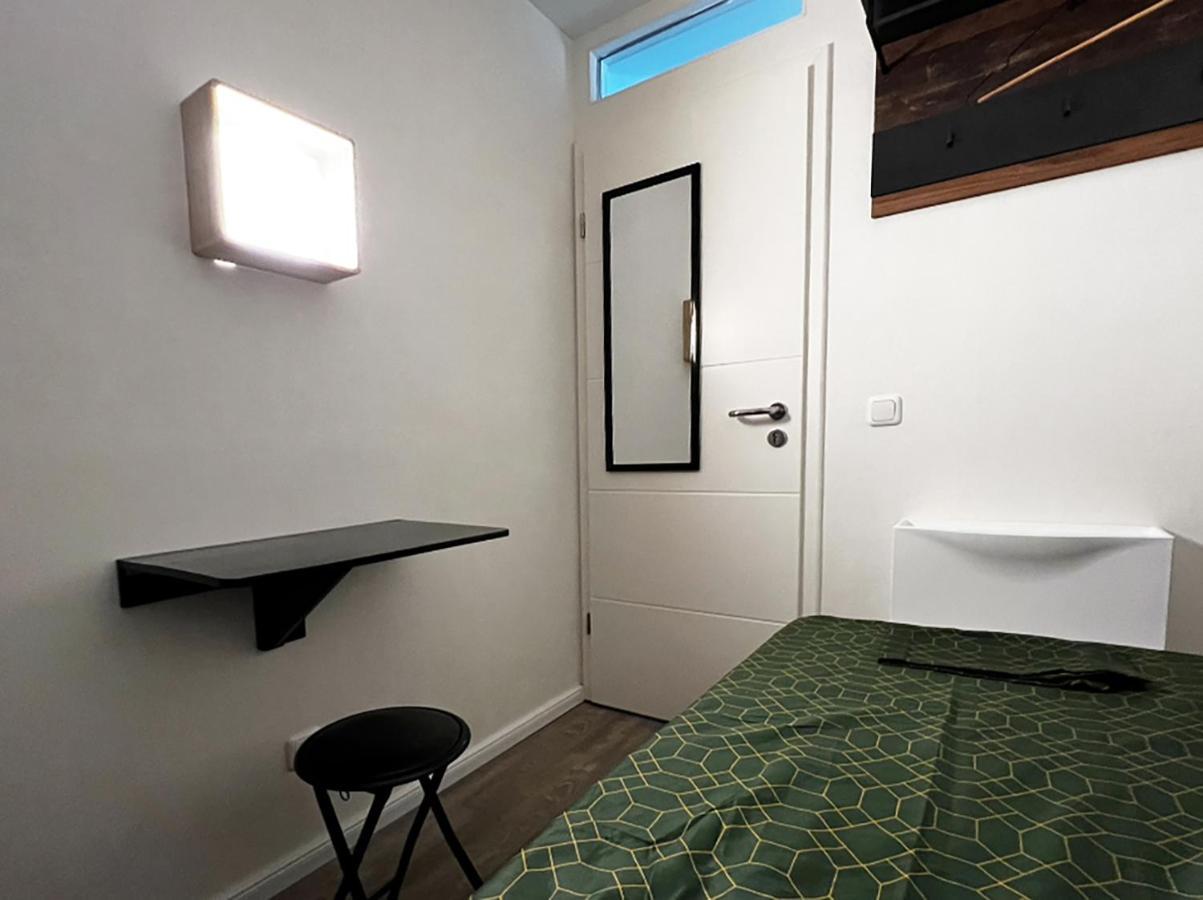 Mg-Quartier Hostel Мьонхенгладбах Екстериор снимка
