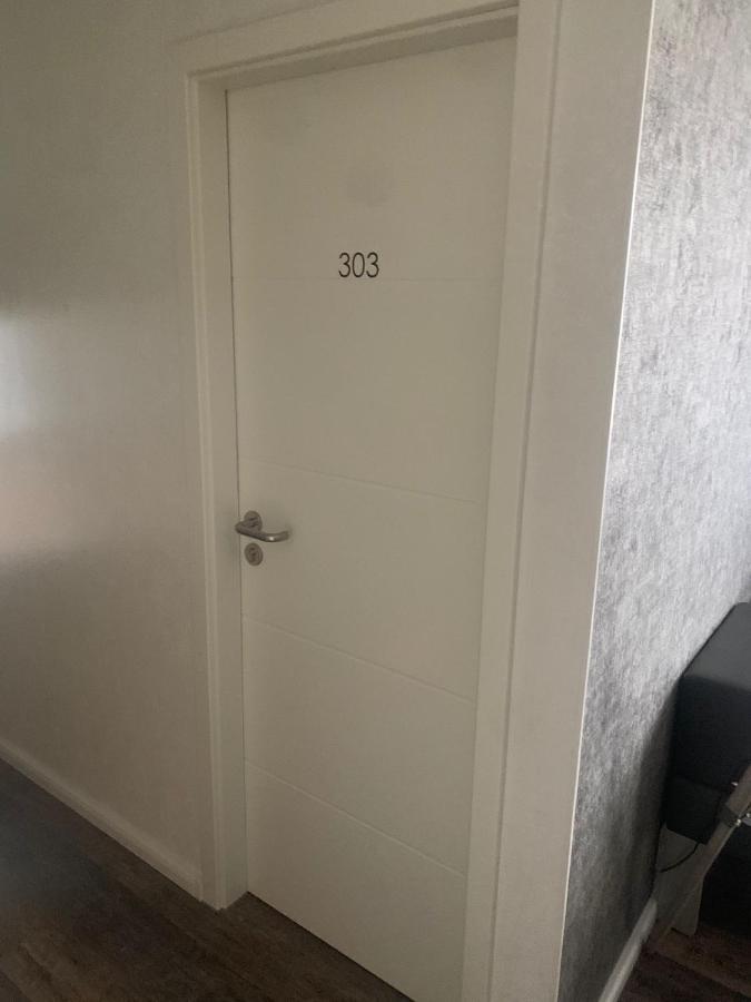 Mg-Quartier Hostel Мьонхенгладбах Екстериор снимка