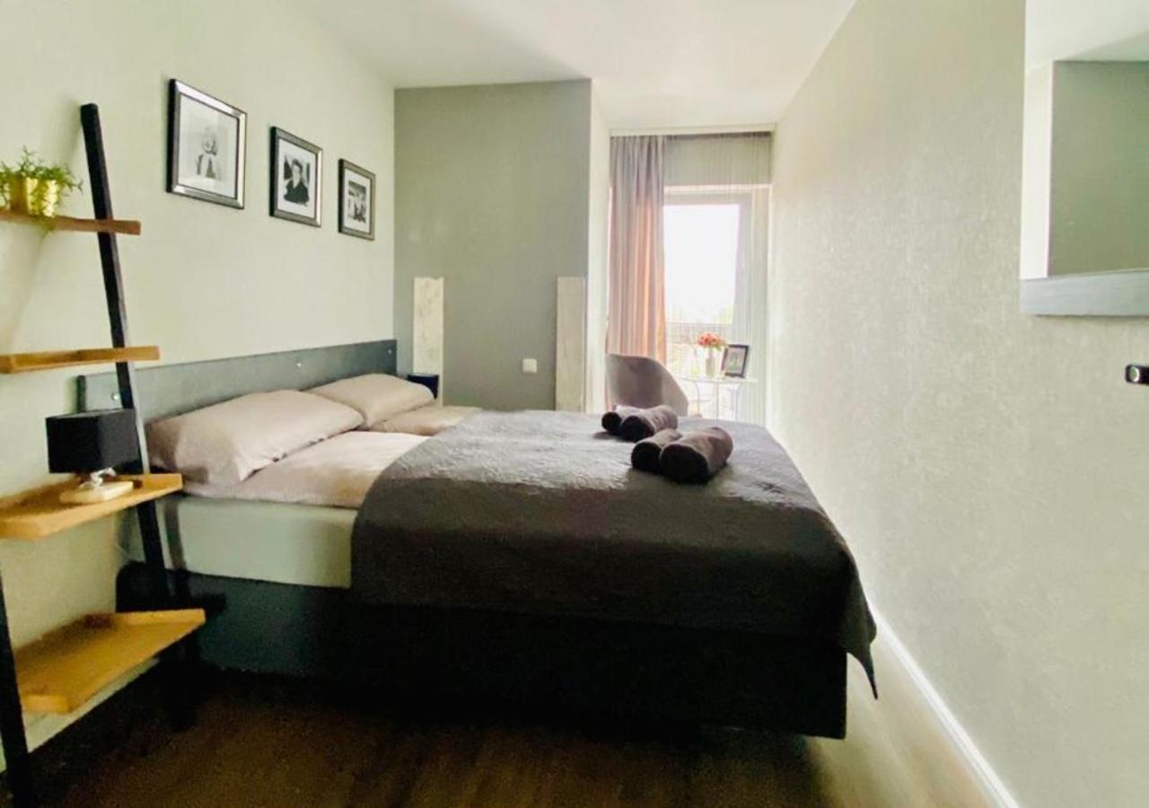 Mg-Quartier Hostel Мьонхенгладбах Екстериор снимка