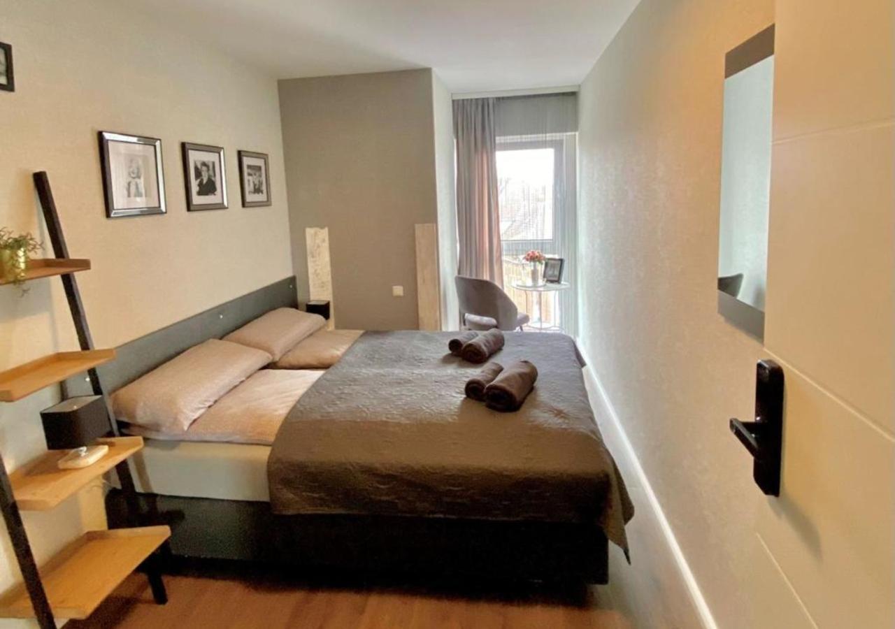 Mg-Quartier Hostel Мьонхенгладбах Екстериор снимка