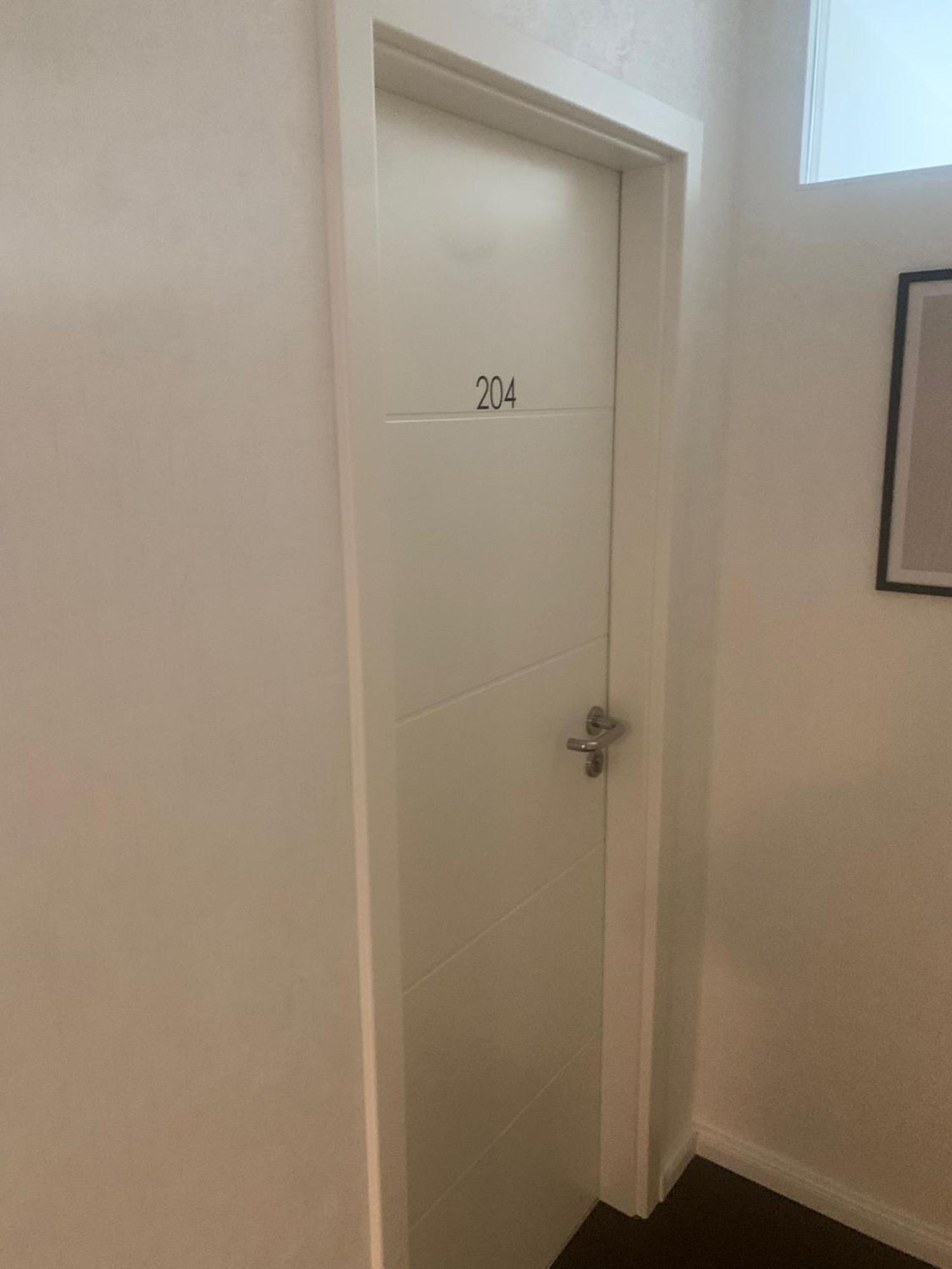 Mg-Quartier Hostel Мьонхенгладбах Екстериор снимка
