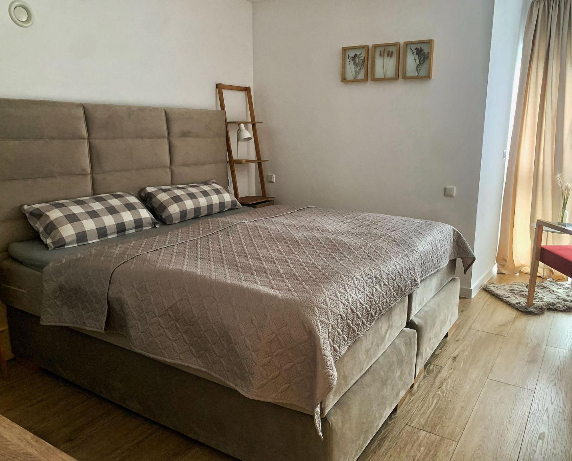 Mg-Quartier Hostel Мьонхенгладбах Екстериор снимка